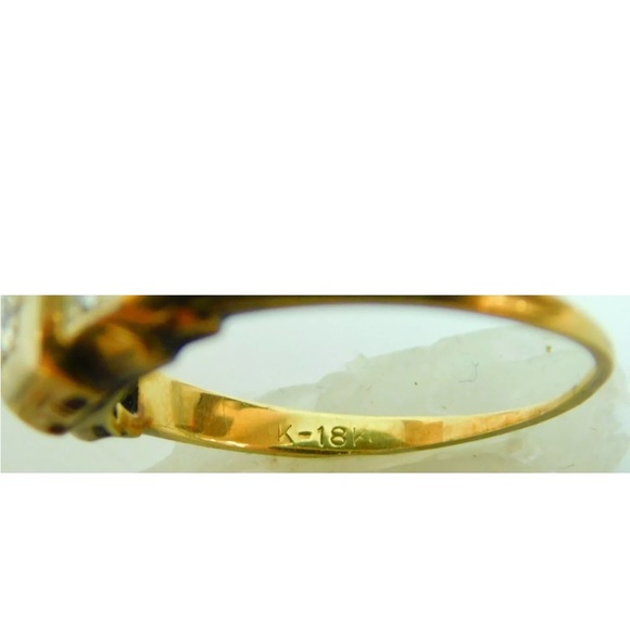 Estate Diamond ring. - Picture 7 of 8